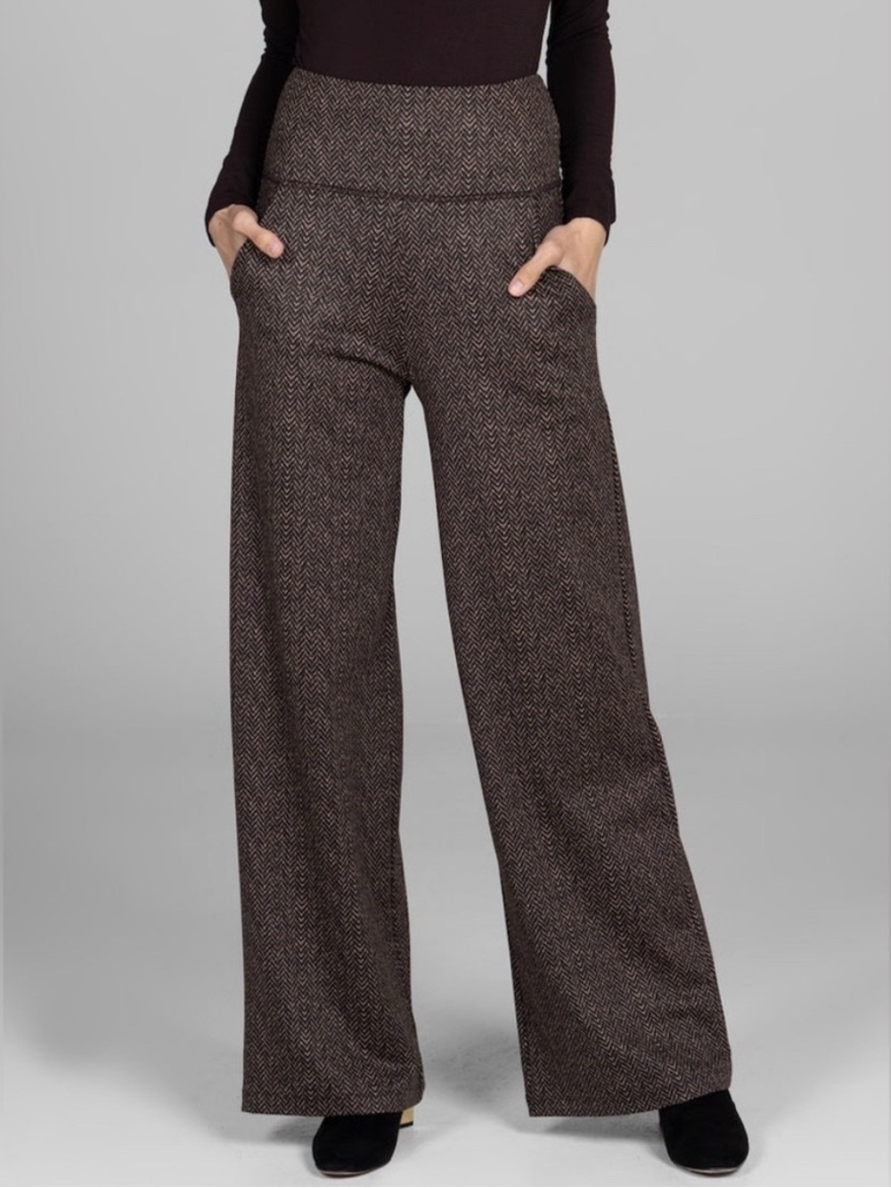 KiraGrace $248 medium flawless high waist wide leg pants brown herringbone